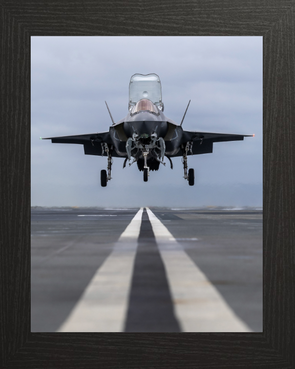 F-35B Jet Landing on a Flight Deck Photo Print - Royal Navy Aircraft Hampshire Prints 10 x 8 Black Frame No