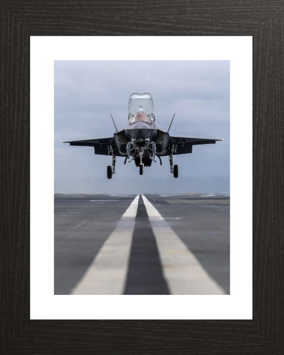 F-35B Jet Landing on a Flight Deck Photo Print - Royal Navy Aircraft Hampshire Prints 10 x 8 Black Frame Yes