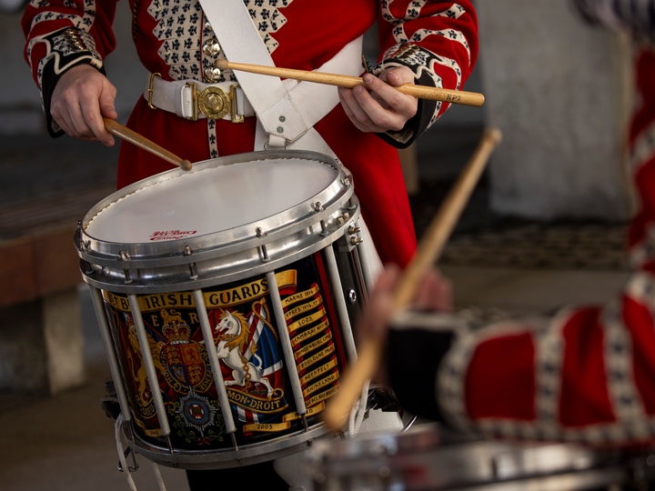 British Army Irish Guards Drummers Drumming Photo Print Wall Art Military Decor Poster Posters, Prints, & Visual Artwork Hampshire Prints 6 x 4 No Frame No