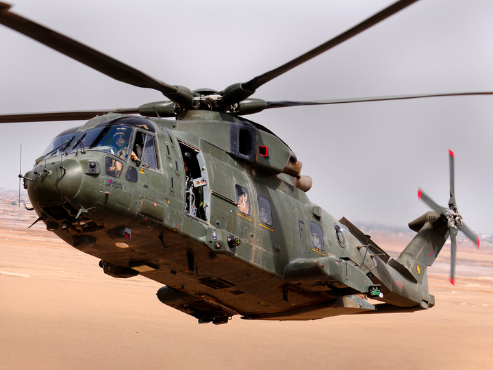 RAF Merlin HC.3 Helicopter in flight Photo Print Royal Air Force Aircraft Wall Art Aviation Decor Posters, Prints, & Visual Artwork Hampshire Prints 6 x 4 No Frame No