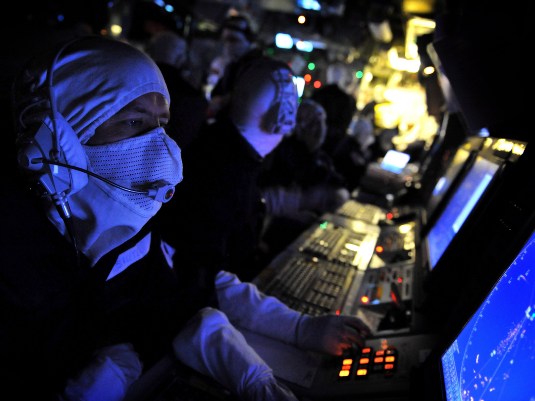 Warship Operations Room Photo Print - Royal Navy Hampshire Prints 6 x 4 No Frame No