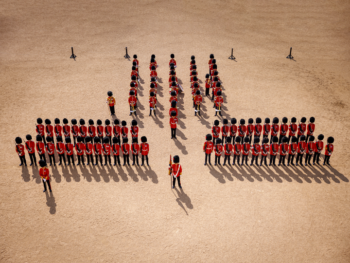 British Army Coldstream Guards and Band on Parade Photo Print Wall Art Military Decor Posters, Prints, & Visual Artwork Hampshire Prints 6 x 4 No Frame No