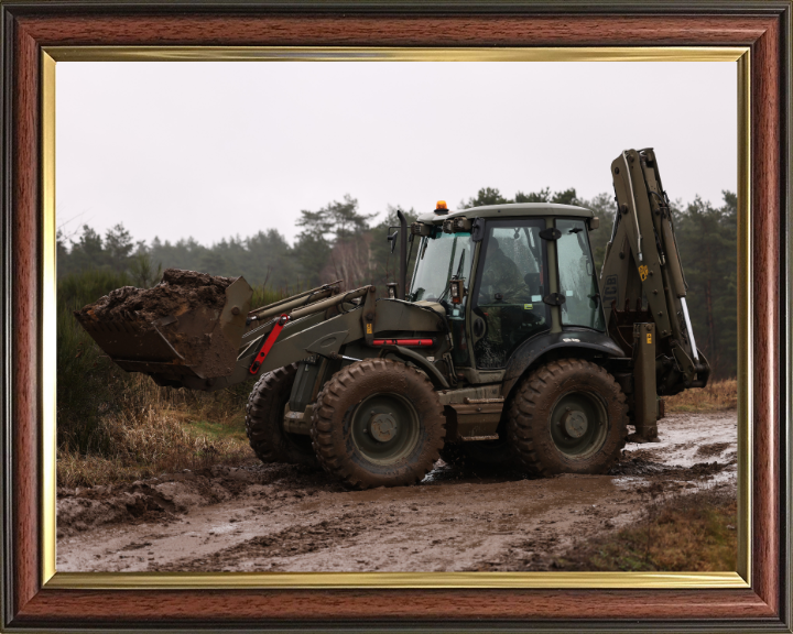 32 Engineer Regiment Tractor Photo Print - British Army Vehicle Hampshire Prints 10 x 8 Classic Frame No