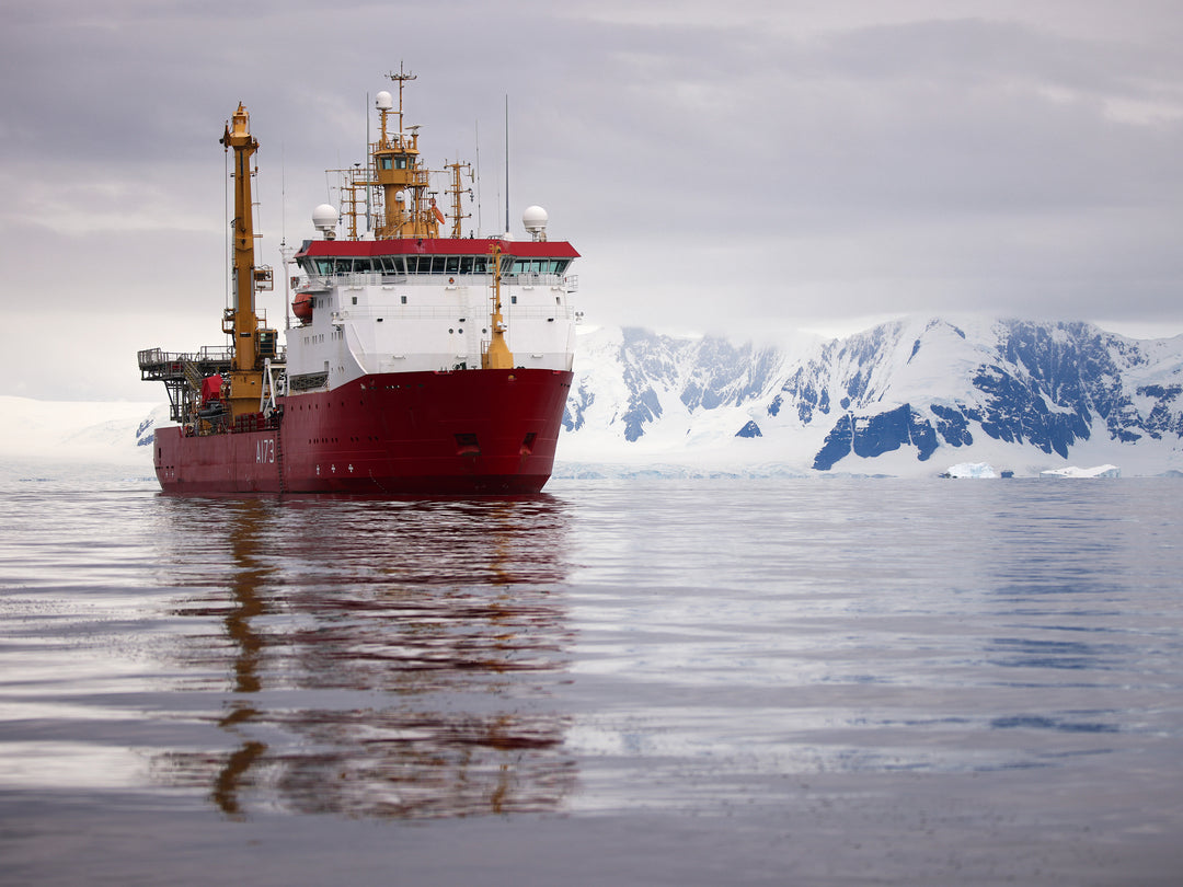 HMS Protector (A173) Photo Print - Starboard Bow - Royal Navy Ice Patrol Vessel Hampshire Prints 6 x 4 No Frame No
