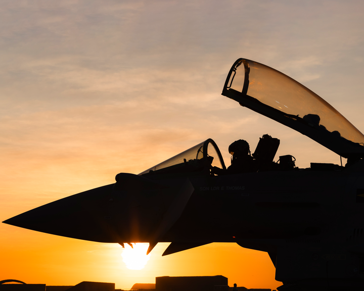 RAF Typhoon Cockpit at sunset Photo Print Royal Air Force Aircraft Wall Art Aviation Decor Posters, Prints, & Visual Artwork Hampshire Prints 6 x 4 No Frame No