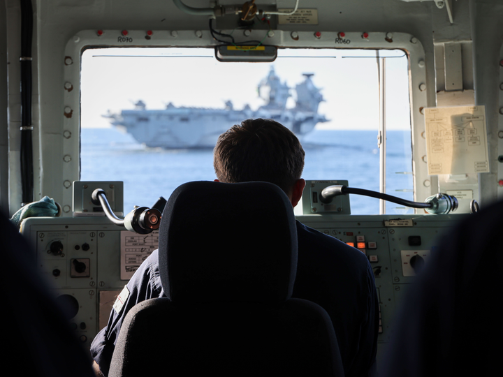 Quarter Master's view at the wheel Photo Print - Royal Navy Hampshire Prints 6 x 4 No Frame No