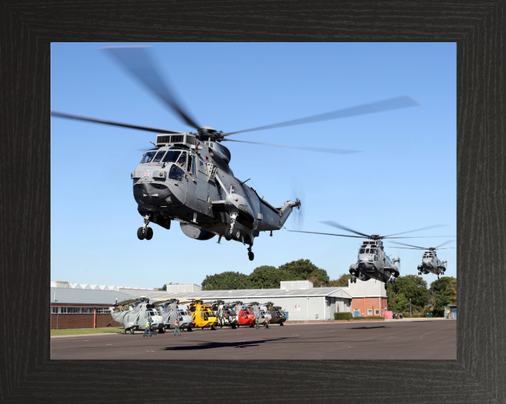 Sea King Mk7 Helicopters at HMS Sultan Photo Print - Royal Navy Aircraft Hampshire Prints 10 x 8 Black Frame No