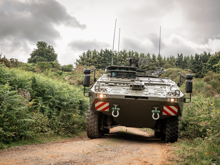 Boxer Multi Role Armoured Fighting Vehicle Photo Print - British Army Vehicle Hampshire Prints 6 x 4 No Frame No
