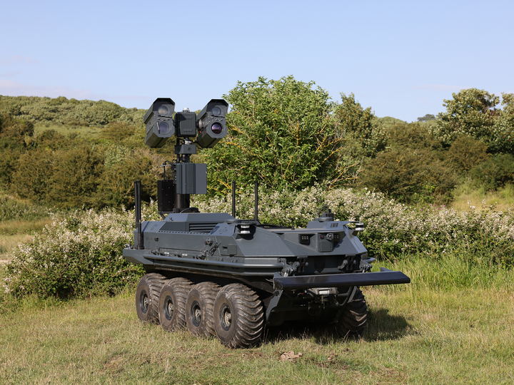 Mission Master Unmanned Ground Vehicle Photo Print - British Army Hampshire Prints 6 x 4 No Frame No