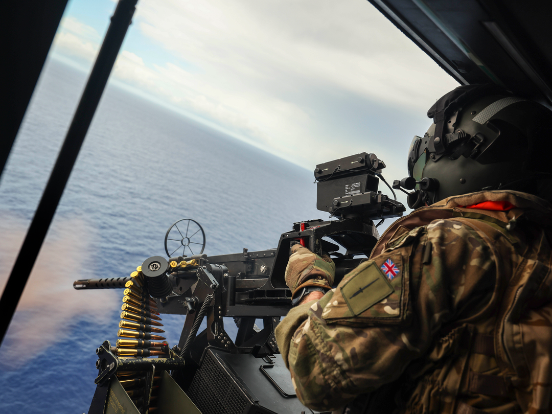 Royal Marines firing M3M from a Wildcat Helicopter Photo Print Hampshire Prints 6 x 4 No Frame No