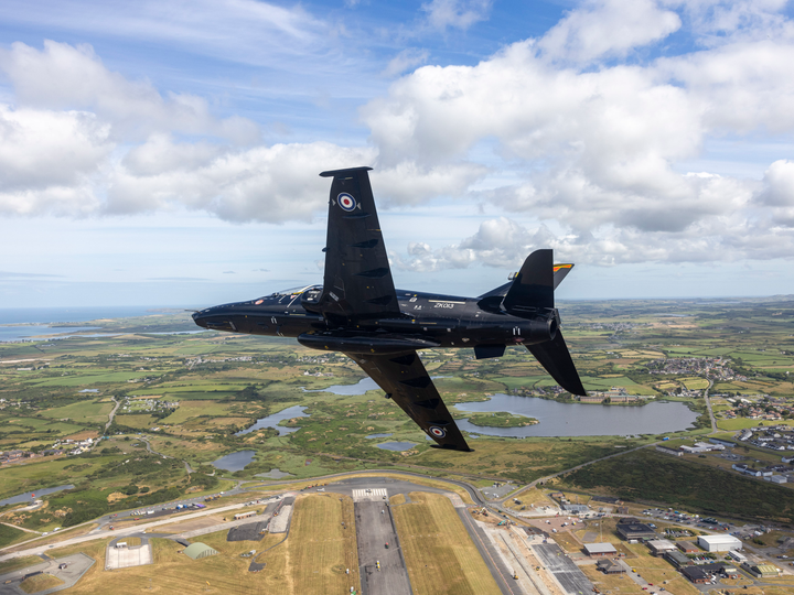 RAF Hawk T2 in flight over the Isle of Man Photo Print - Royal Air Force Aircraft Hampshire Prints 6 x 4 No Frame No