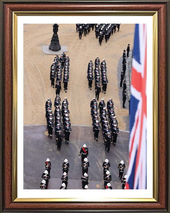 Guard Marching on the Mall London Photo Print - Royal Navy Hampshire Prints 10 x 8 Classic Frame Yes