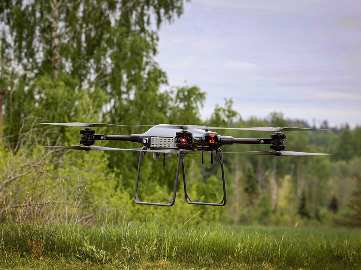 British Army Malloy T150 lifting Uncrewed Aerial System 2026 Photo Print - Posters, Prints, & Visual Artwork - by Hampshire Prints (image 1 of 9)