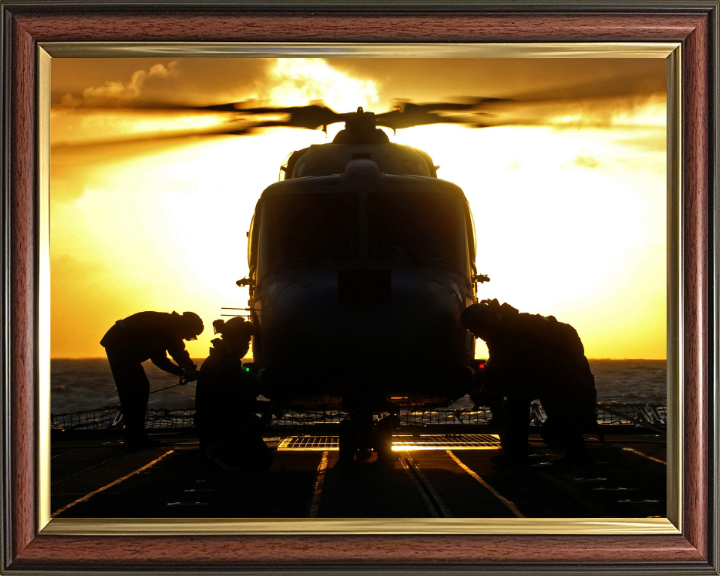Aircraft Engineering Technicians and Lynx helicopter | Photo Print | Framed Print | Military | Aircraft | Wall Art | Decor | NAS | Aviation Hampshire Prints 10 x 8 Classic Frame No