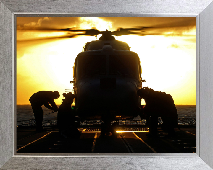 Aircraft Engineering Technicians and Lynx helicopter | Photo Print | Framed Print | Military | Aircraft | Wall Art | Decor | NAS | Aviation Hampshire Prints 10 x 8 Silver Frame No