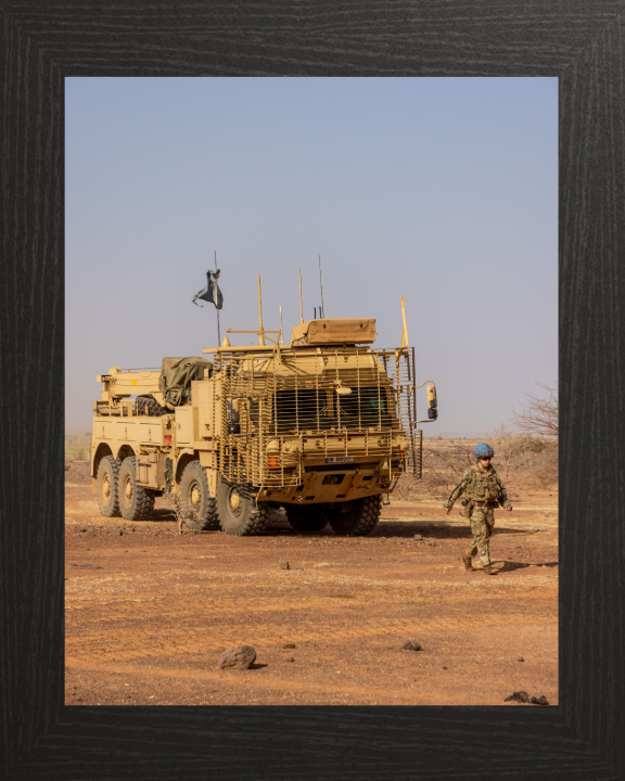 Man SV 15T recovery vehicle Photo Print - British Army Vehicle Hampshire Prints 10 x 8 Black Frame No