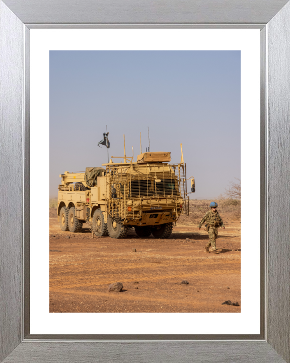 Man SV 15T recovery vehicle Photo Print - British Army Vehicle Hampshire Prints 10 x 8 Silver Frame Yes
