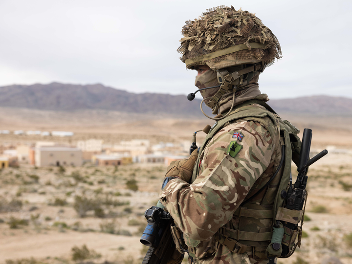 A Soldier from 2nd Battalion The Royal Yorkshire Regiment Photo Print - British Army Hampshire Prints 6 x 4 No Frame No