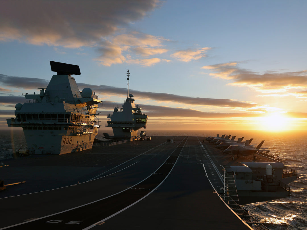 HMS Queen Elizabeth (R08) Photo Print - Flight Deck at Sunset - Royal Navy Queen Elizabeth Class Aircraft Carrier Hampshire Prints 6 x 4 No Frame No