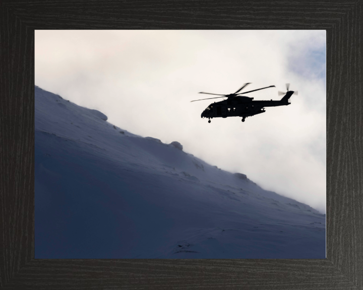 Merlin Helicopter Silhouette Photo Print - Royal Navy Aircraft Hampshire Prints 10 x 8 Black Frame No