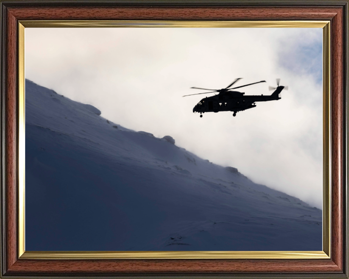 Merlin Helicopter Silhouette Photo Print - Royal Navy Aircraft Hampshire Prints 10 x 8 Classic Frame No