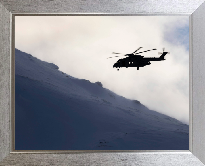 Merlin Helicopter Silhouette Photo Print - Royal Navy Aircraft Hampshire Prints 10 x 8 Silver Frame No
