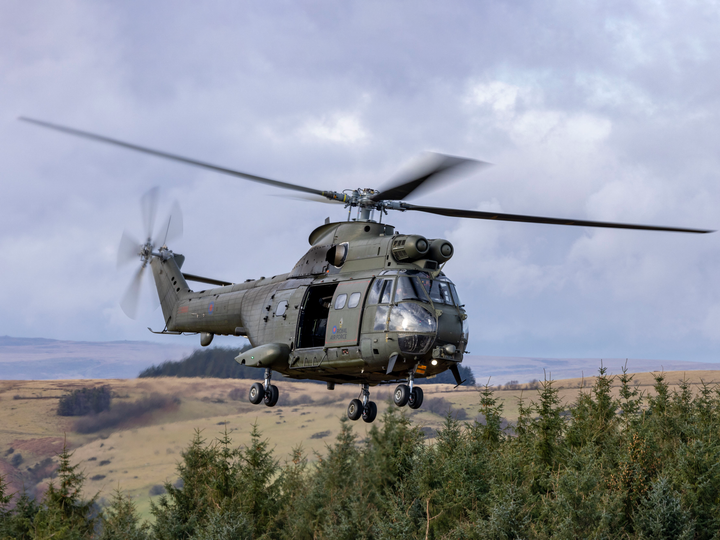 RAF Puma HC2 Helicopter in flight Photo Print - Royal Air Force Aircraft Hampshire Prints 6 x 4 No Frame No