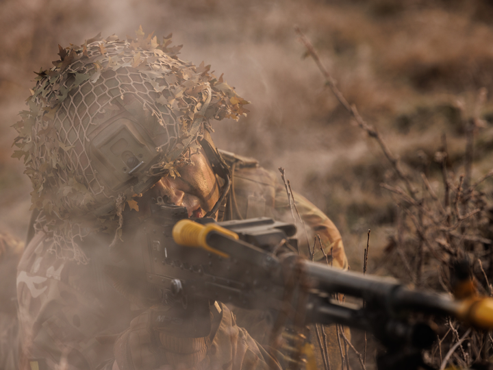 British Army Soldier during a dawn attack exercise Photo Print Wall Art Military Decor Posters, Prints, & Visual Artwork Hampshire Prints 6 x 4 No Frame No