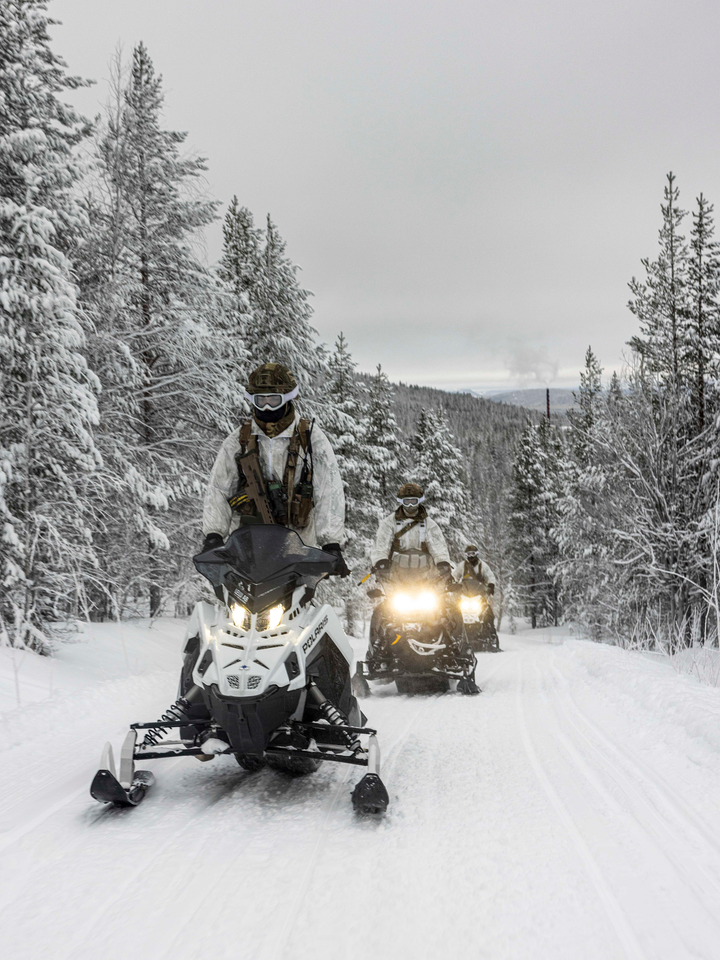 Soldiers riding snowmobiles – British Army Wall Art, Military Decor Military Vehicle Photo Print Wall Art Military Decor UK Posters, Prints, & Visual Artwork Hampshire Prints 6 x 4 No Frame No