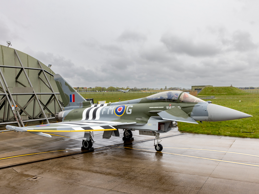 RAF Typhoon outside a hanger Photo Print Royal Air Force Aircraft Wall Art Aviation Decor Posters, Prints, & Visual Artwork Hampshire Prints 6 x 4 No Frame No