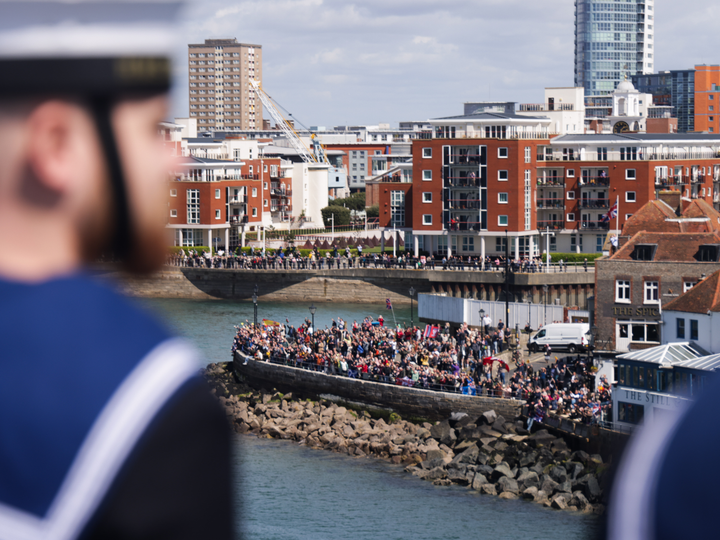 Portsmouth Crowds Wave off HMS Prince of Wales 2025 Photo Print - Royal Navy Hampshire Prints 6 x 4 No Frame No
