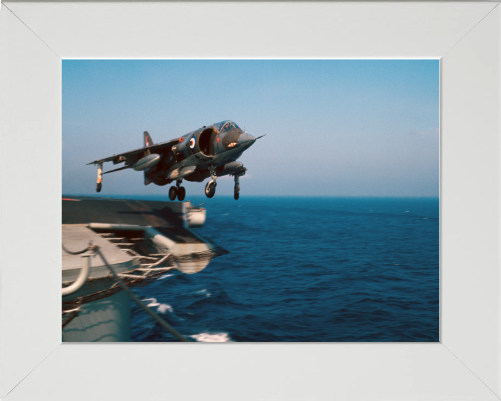 Harrier FA2 GR1 Aircraft Carrier Takeoff Photo Print - Royal Navy Aircraft Hampshire Prints 10 x 8 White Frame No