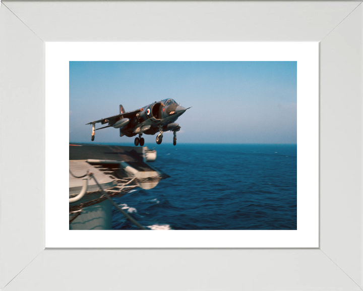 Harrier FA2 GR1 Aircraft Carrier Takeoff Photo Print - Royal Navy Aircraft Hampshire Prints 10 x 8 White Frame Yes