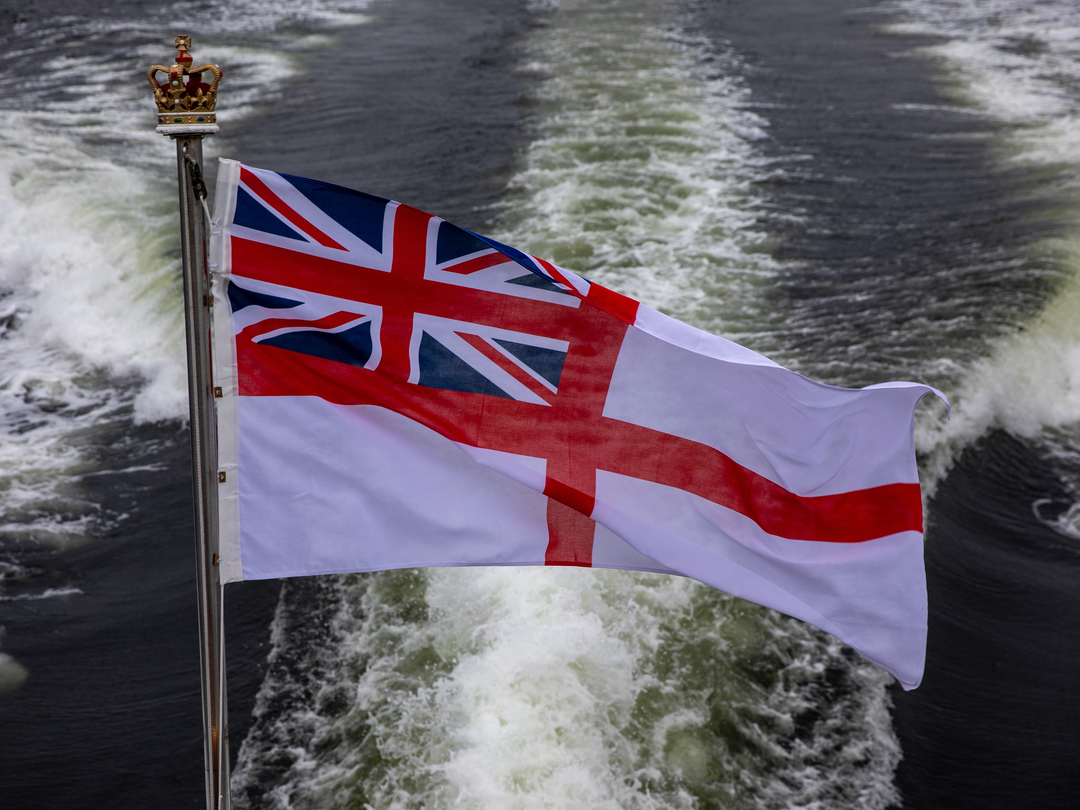 White Ensign and Ships Wake Photo Print - Royal Navy Hampshire Prints 6 x 4 No Frame No