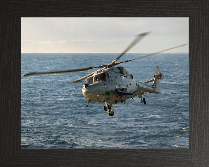 Royal Navy Lynx Mk 8 Helicopter in flight | Photo Print | Military | Aircraft | Royal Navy | Wall Art | Home Decor | NAS | Aviation | Forces Hampshire Prints