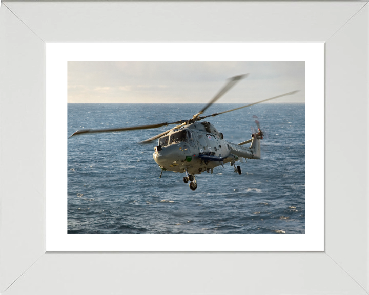 Royal Navy Lynx Mk 8 Helicopter in flight | Photo Print | Military | Aircraft | Royal Navy | Wall Art | Home Decor | NAS | Aviation | Forces Hampshire Prints
