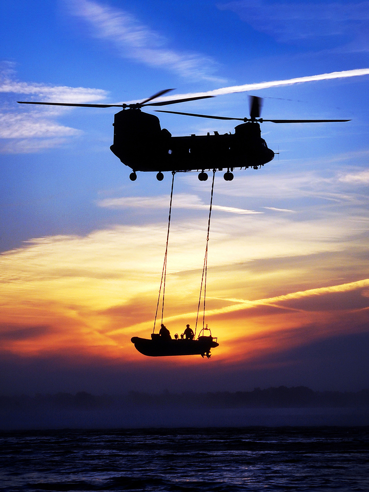 Royal Marines Commandos on a Rib Hoisted By a Chinook Helicopter Photo Print Hampshire Prints 6 x 4 No Frame No