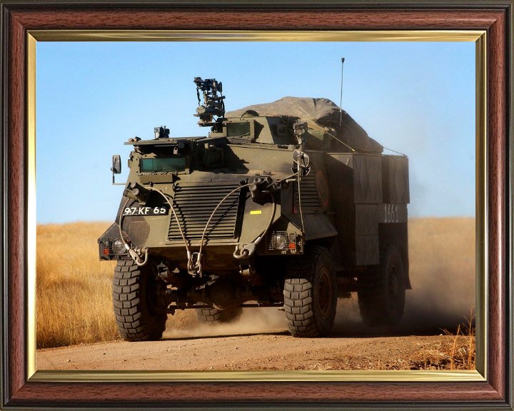 Saxon Armoured Personnel Vehicle Photo Print - British Army Vehicle Hampshire Prints 10 x 8 Classic Frame No