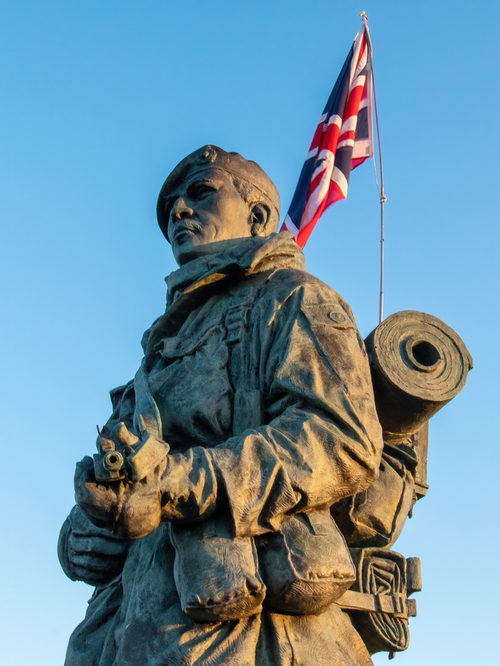 Royal Marines Commando Yomper Statue Portsmouth Photo Print Hampshire Prints 6 x 4 No Frame No
