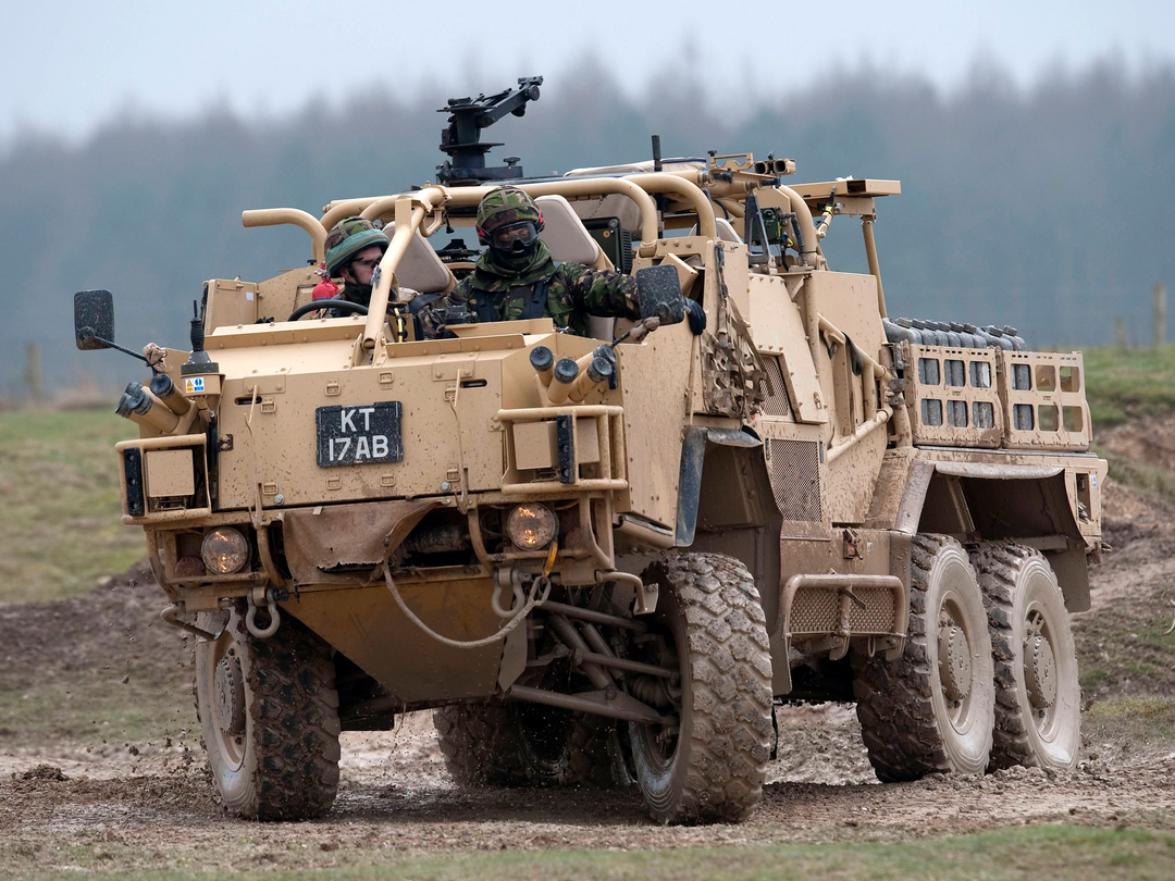 Coyote Armoured vehicle Photo Print - British Army Vehicle Hampshire Prints 6 x 4 No Frame No