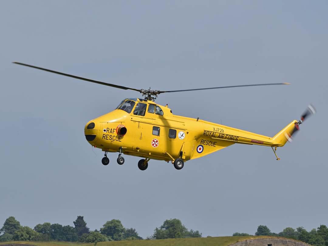 RAF Westland Whirlwind HAR10 in Flight 2018 Photo Print Royal Air Force Aircraft Helicopter Wall Art Aviation Decor Posters, Prints, & Visual Artwork Hampshire Prints 6 x 4 No Frame No