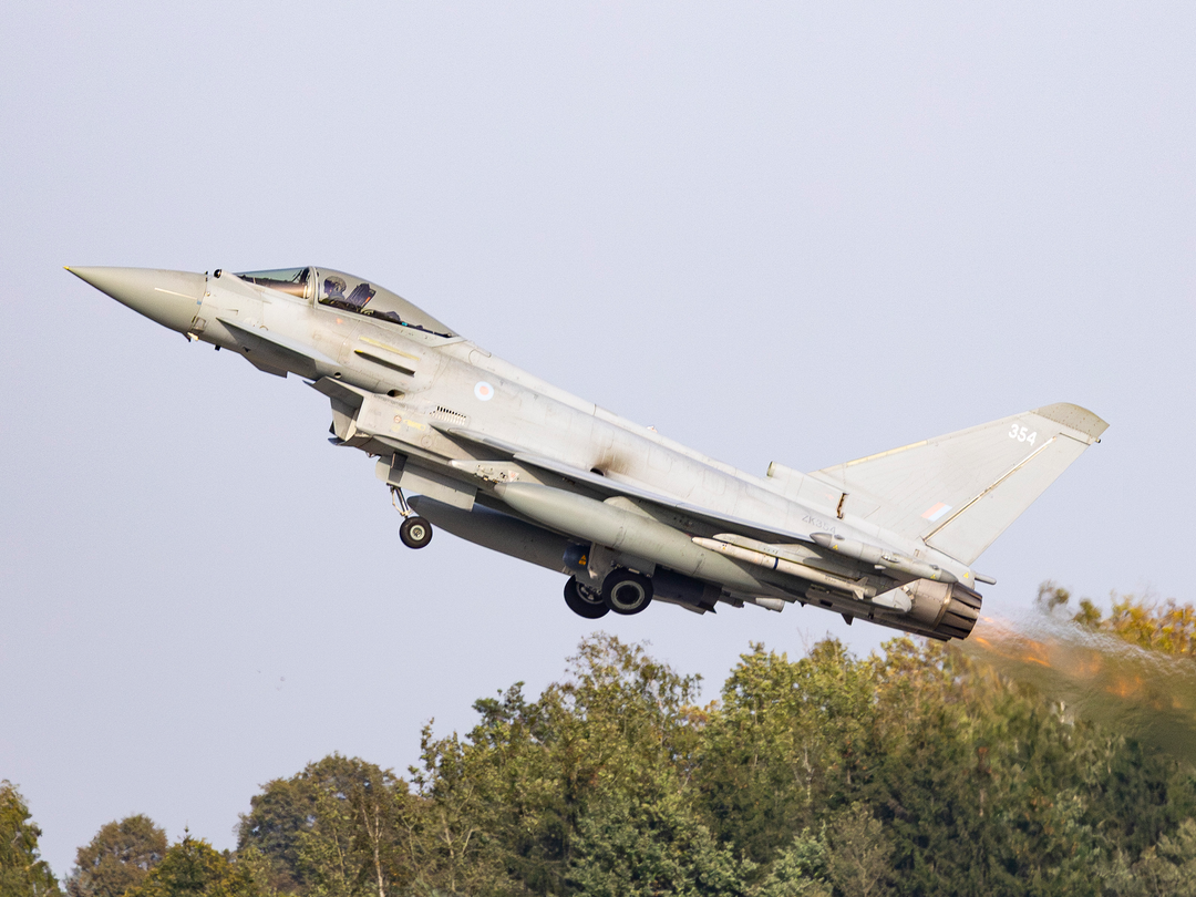RAF Typhoon During Takeoff Photo Print Royal Air Force Aircraft Wall Art Aviation Decor Poster Posters, Prints, & Visual Artwork Hampshire Prints 6 x 4 No Frame No