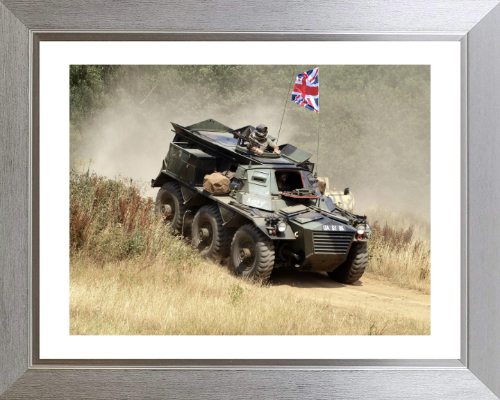 Alvis Saracen vehicle Photo Print - British Army Vehicle Hampshire Prints 10 x 8 Silver Frame Yes