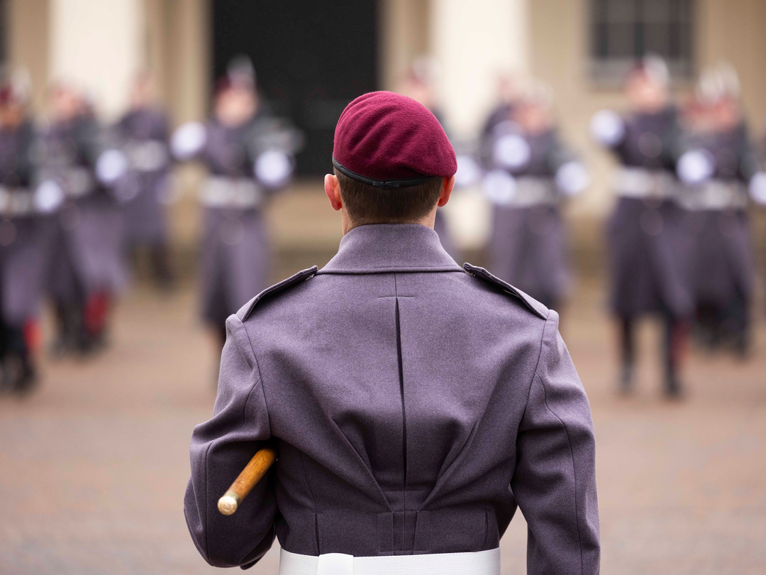 British Army Parachute regiment on parade Photo Print Wall Art Military Decor Poster Posters, Prints, & Visual Artwork Hampshire Prints 6 x 4 No Frame No