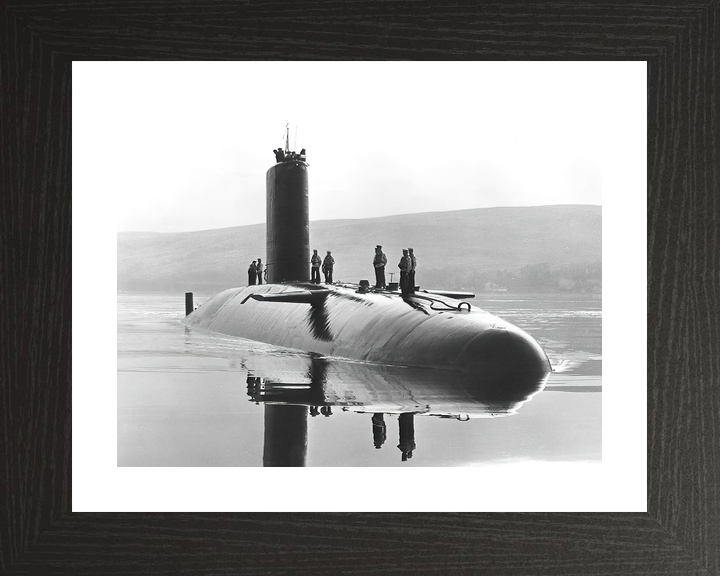 HMS Warspite S103 Valiant Class Submarine Devonport Photo Print - Posters, Prints, & Visual Artwork - by Hampshire Prints (image 2 of 9)