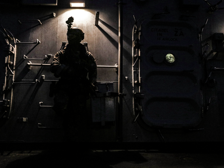 Royal Marines Commando Boarding Team Portrait Photo Print - 42 Commando Hampshire Prints 6 x 4 No Frame No