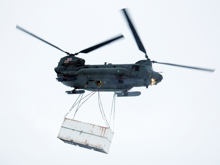 RAF Chinook Helicopter With Load Photo Print Royal Air Force Aircraft Wall Art Aviation Decor Posters, Prints, & Visual Artwork Hampshire Prints 6 x 4 No Frame No