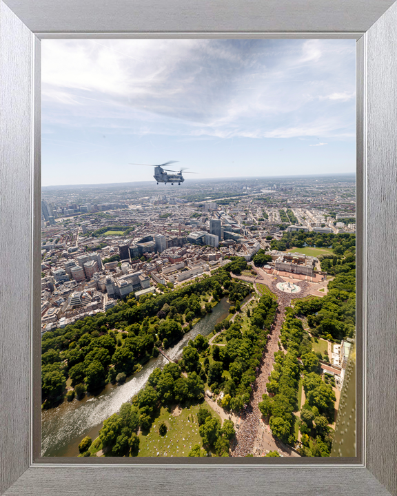 RAF Chinook Helicopter London Flypast 2026 Photo Print - Posters, Prints, & Visual Artwork - by Hampshire Prints (image 7 of 9)
