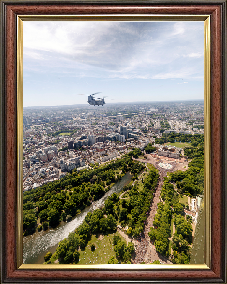 RAF Chinook Helicopter London Flypast 2026 Photo Print - Posters, Prints, & Visual Artwork - by Hampshire Prints (image 9 of 9)