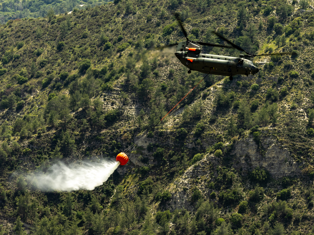 RAF Chinook Helicopter Firefighting Cyprus May 2026 Photo Print - Posters, Prints, & Visual Artwork - by Hampshire Prints (image 1 of 9)